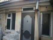 Satılır 2 otaqlı 56 m2 həyət evi Azərbaycan Dillər Universiteti