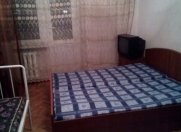 İcarəyə verilir 1 otaqlı 30 m2 köhnə tikili Bakı Dövlət Universiteti