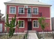 Satılır 8 otaqlı 300 m2 həyət evi Sahil
