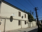 Satılır 12 otaqlı 400 m2 həyət evi Rəsulzadə