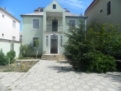 Satılır 9 otaqlı 300 m2 həyət evi Badamdar