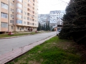 Satılır 3 otaqlı 131 m2 yeni tikili 8 mkr