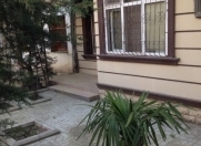 Satılır 2 otaqlı 42 m2 köhnə tikili İnşaatçılar m.