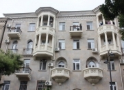 İcarəyə verilir 2 otaqlı 60 m2 köhnə tikili Sahil bağı