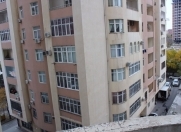 Satılır 3 otaqlı 140 m2 yeni tikili Ayna Sultanova heykəli