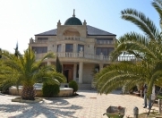 Satılır 8 otaqlı 800 m2 bağ evi Binəqədi r.