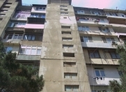 Satılır 3 otaqlı 80 m2 köhnə tikili Yasamal r.