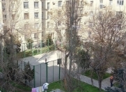 Satılır 3 otaqlı 86 m2 köhnə tikili Elmlər Akademiyası m.