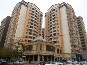 Satılır 3 otaqlı 128 m2 yeni tikili Cavanşir körpüsü