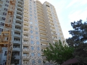 Satılır 1 otaqlı 60 m2 yeni tikili Xalqlar Dostluğu m.