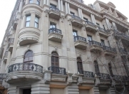 İcarəyə verilir 2 otaqlı 80 m2 köhnə tikili Qış parkı