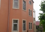 Satılır 9 otaqlı 540 m2 həyət evi Badamdar