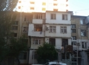 Satılır 2 otaqlı 35 m2 köhnə tikili İnşaatçılar m.