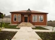 Satılır 4 otaqlı 140 m2 həyət evi Quba