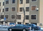 Satılır 3 otaqlı 75 m2 köhnə tikili Yasamal r.