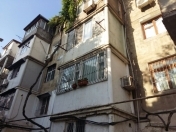Satılır 3 otaqlı 70 m2 köhnə tikili Bakı Dövlət Universiteti
