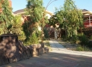 İcarəyə verilir 5 otaqlı 200 m2 həyət evi Şüvəlan Park ticarət mərkəzi