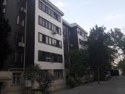 Satılır 3 otaqlı 71 m2 köhnə tikili Elmlər Akademiyası m.