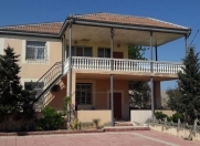İcarəyə verilir 5 otaqlı 200 m2 bağ evi Şüvəlan