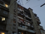 Satılır 2 otaqlı 60 m2 köhnə tikili İnşaatçılar m.