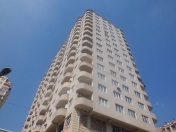 Satılır 3 otaqlı 95 m2 yeni tikili Memar Əcəmi m.