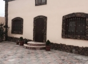 Satılır 5 otaqlı 220 m2 bağ evi Hövsan