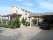 Satılır 8 otaqlı 280 m2 həyət evi Buzovna