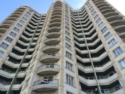 İcarəyə verilir 6 otaqlı 500 m2 yeni tikili İçəri Şəhər m.