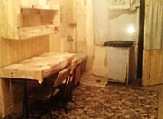 İcarəyə verilir 1 otaqlı 15 m2 köhnə tikili Rusiya səfirliyi