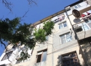 Satılır 1 otaqlı 35 m2 köhnə tikili 3 mkr