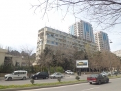 Satılır 2 otaqlı 54 m2 köhnə tikili Hyatt Regency