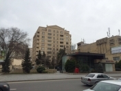 İcarəyə verilir 4 otaqlı 200 m2 yeni tikili Şah İsmayıl Xətai m.