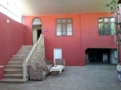 İcarəyə verilir 5 otaqlı 130 m2 həyət evi Rəsulzadə