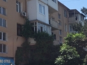 Satılır 3 otaqlı 70 m2 köhnə tikili Yasamal r.