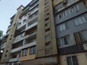 Satılır 4 otaqlı 118 m2 köhnə tikili İnşaatçılar m.