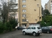 Satılır 3 otaqlı 61 m2 köhnə tikili Moskva univermağı