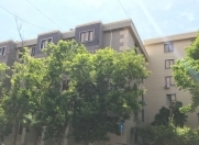 Satılır 3 otaqlı 75 m2 köhnə tikili Musabəyov parkı