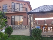 Satılır 5 otaqlı 200 m2 bağ evi Mərdəkan