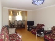 İcarəyə verilir 2 otaqlı 75 m2 köhnə tikili Bakı Dövlət Universiteti