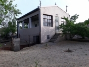 İcarəyə verilir 2 otaqlı 80 m2 bağ evi Pirşağı