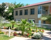 Satılır 6 otaqlı 500 m2 bağ evi Mərdəkan