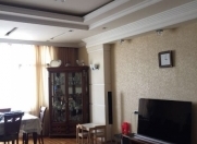 Satılır 4 otaqlı 186 m2 yeni tikili Dövlət Statistika Komitəsi