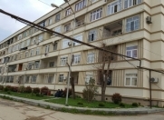 Satılır 2 otaqlı 68 m2 köhnə tikili Ayna Sultanova heykəli