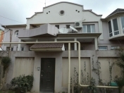 Satılır 11 otaqlı 510 m2 həyət evi Nəsimi m.