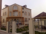 İcarəyə verilir 6 otaqlı 540 m2 həyət evi Badamdar