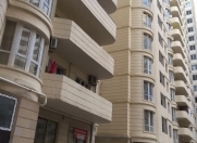 Satılır 3 otaqlı 135 m2 yeni tikili Bakı Asiya Universiteti