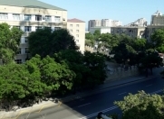 İcarəyə verilir 1 otaqlı 38 m2 köhnə tikili Elmlər Akademiyası m.