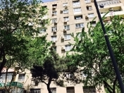 Satılır 3 otaqlı 85 m2 köhnə tikili Yasamal r.