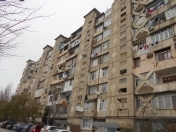 Satılır 4 otaqlı 105 m2 köhnə tikili İnşaatçılar m.