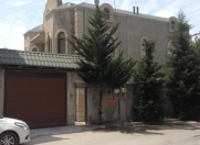 Satılır 7 otaqlı 335 m2 həyət evi Nizami r.